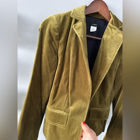 J. Crew | Gorgeous Green Velvet Blazer (Cotton fabric) - Picture 7 of 10